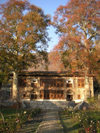 Azerbaijan - Sheki: the Khan's palace - arriving (photo by A.Kilroy)