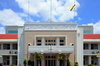 Bandar Seri Begawan, Brunei Darussalam: British colonial architecture, the Secretariat Building, Prime Minister's office - Elizabeth II street - photo by M.Torres