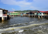 Bandar Seri Begawan, Brunei Darussalam: Kampong Ayer water village, once visitied by Magellan's fleet - photo by M.Torres