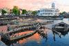 Moroni, Grande Comore / Ngazidja, Comoros islands: sunset on the dhow port and the Old Friday Mosque - Port aux Boutres et l'Ancienne mosque du Vendredi - photo by M.Torres