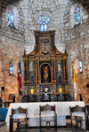 Santo Domingo, Dominican Republic: Catedral Primada de America - main altar - Holy Metropolitan Cathedral Basilica of our Lady Holy Mary of the Incarnation - Catedral Santa Maria La Menor - Altar mayor - Ciudad Colonial - UNESCO World Heritage site - photo by M.Torres