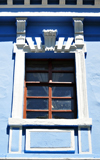 Quito, Ecuador: window at Residencial Sisas - Calle Esmeraldas - photo by M.Torres