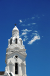 Quito, Ecuador: Catedral Metropolitana - Metropolitan Cathedral - Garcia Moreno street - white-washed steeple on the western faade, on Garcia Moreno street - photo by M.Torres