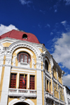 Quito, Ecuador: Banco Hipotecario - elegant faade - corner of calles Gabriel Garcia Moreno and Simon Bolivar - photo by M.Torres