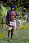 Waya Island, Yasawa Islands, Fiji: native Fijian man with a machete - village of Nalauwaki - photo by C.Lovell