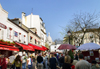 France - Paris: Place du Tertre - Montmartre - photo by K.White