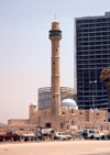 Israel - Tel Aviv: water-front - Hassan Bek Mosque and David Intercontinental Hotel - on Rezif Herbert Samuel st - photo by M.Torres