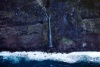 Madeira - Pal do Mar: barcos e cascata / boats and waterfall - photo by F.Rigaud