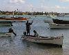 Mauritius: fishermen return to the island (photo by Alex Dnieprowsky)(photo by A.Dnieprowsky)