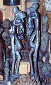 Nigeria - Lagos / LOS: sculptures - Lekki market - photo by Dolores CM