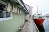 Norway / Norge - Henningsvr - Augustvgy - Lofoten islands (Nordland): codfish drying - bacalhau a secar (photo by Juraj Kaman)