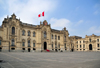 Lima, Peru: Government Palace - Residence of the President - known as House of Pizarro - Palacio de Gobierno - Plaza de Armas - photo by M.Torres