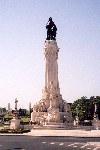 Lisboa: praa do Marqus de Pombal (rotunda) - photo by M.Durruti