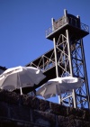 Portugal - Porto: elevador / lift - photo by F.Rigaud