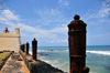 So Tom, So Tom and Prncipe / STP: line of Portuguese cannons and the Ocean - fort of Saint Sebastian / linha de canhes Portugueses e o Oceano Atlntico - Forte de So Sebastio - photo by M.Torres