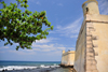 So Tom, So Tom and Prncipe / STP: Atlantic Ocean and noth side of the Portuguese fort of Saint Sebastian / Oceano Atlntico e o lado norte do Forte de So Sebastio - photo by M.Torres