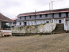 So Tom e Prncipe - So Tom island / ilha de So Tom - Roa Monte Caf: simple architecture - former warehouse - coffee museum / arquitectura simples - Armazm de escolha do caf, as oficinas de carpintaria e mecnica - museu do caf - photo by B.Cloutier