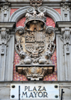 Spain / Espaa - Madrid: Plaza Mayor - Casa de la Panadera - Spanish coat of arms from the time of Carlos II  - photo by M.Torres