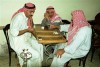 Syria - Damascus: men playing backgammon (photo by J.Kaman)