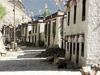 Tibet - Gyantse: Tibetan architecture - photo by P.Artus