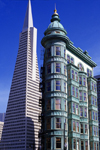 USA - San Francisco (California): Transamerica Pyramid - built on the location of the Montgomery Block, it has a structural height of 260 meters - designed by architect William Pereira - Columbus Tower / Sentinel Building - late Victorian steel-framed flatiron construction - home to film director Francis Ford Coppola American Zoetrope Studios - North Beach - photo by J.Fekete