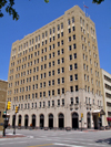 Tulsa, Oklahoma, USA: Oklahoma Natural Gas Building - Zigzag Art Deco building - architects Arthur M. Atkinson, Frederick V. Kershner - South Boston Avenue - photo by G.Frysinger