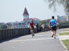 Argentina - Buenos Aires - Sporting at the Avenida Rafael Obligado - jogging - images of South America by M.Bergsma