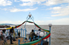 Bahir Dar, Amhara, Ethiopia: relaxing on the bank of lake Tana - photo by M.Torres